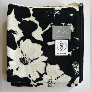 🎁2PC LOFT Bath Towels - Cotton Floral - BLACK MILK IN BLOOM